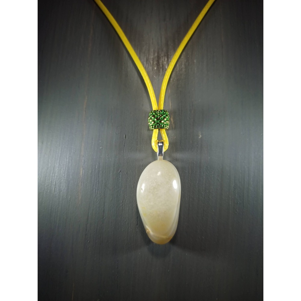 Banded Agate Pendant Necklace Yellow Waxed Cord 18 Inch Break Away Closure